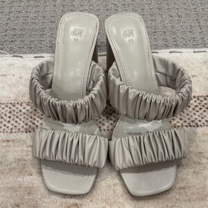 H&M Women's Elegant Gray Heels